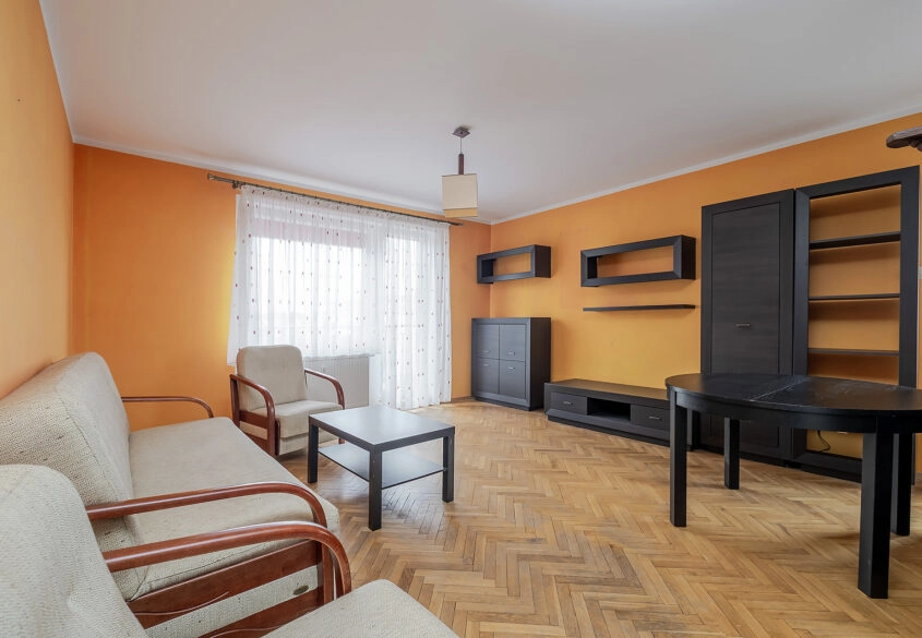 Mieszkanie 2-pok. z dużym balkonem