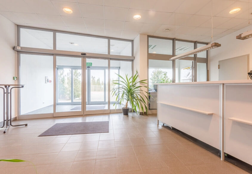 Nowoczesna hala, produkcja magazyn biura