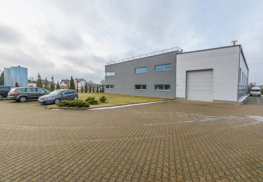 Nowoczesna hala, produkcja magazyn biura