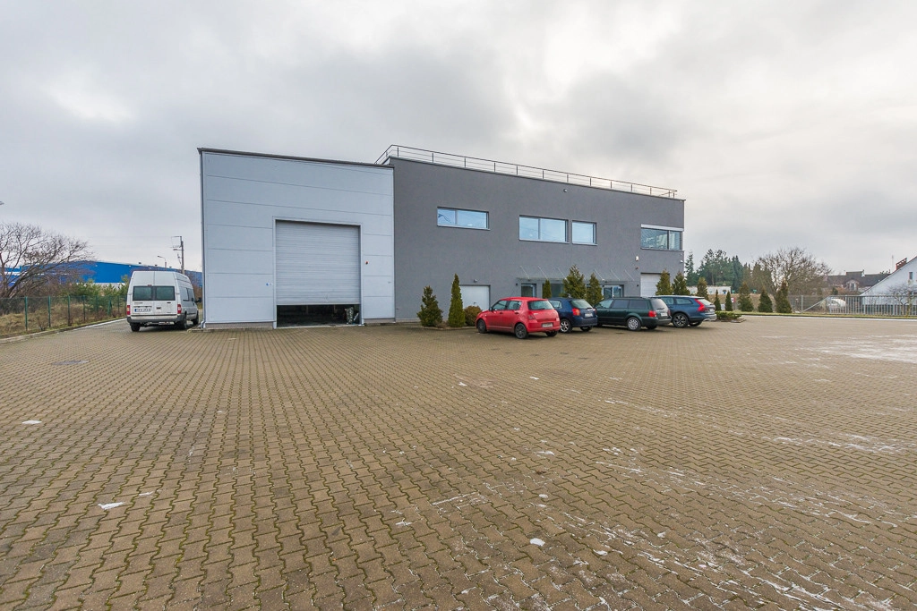 Nowoczesna hala, produkcja magazyn biura