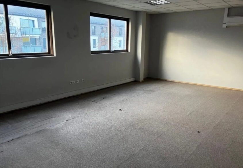 Obiekt magazynowy + biura - Gdańsk Osowa