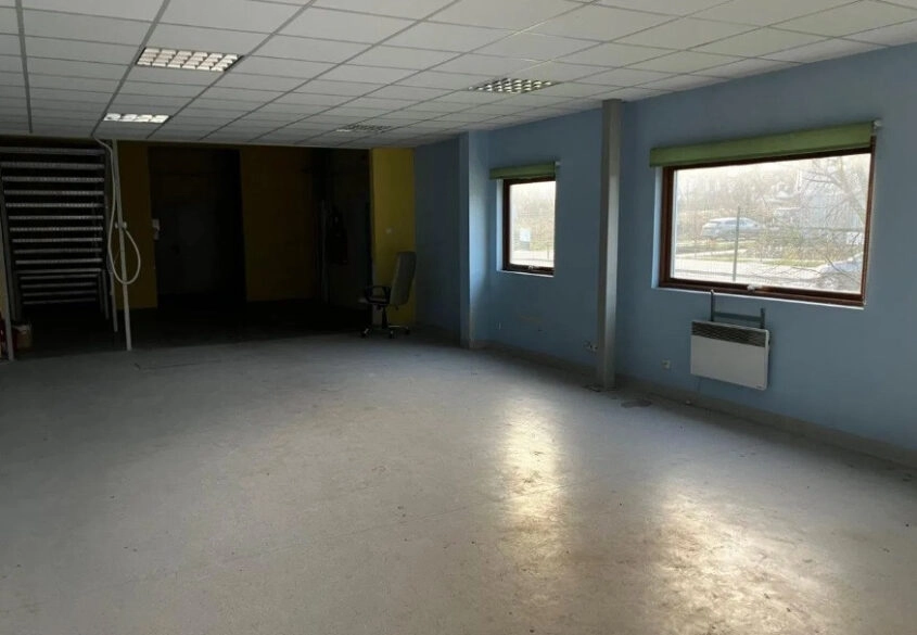 Obiekt magazynowy + biura - Gdańsk Osowa