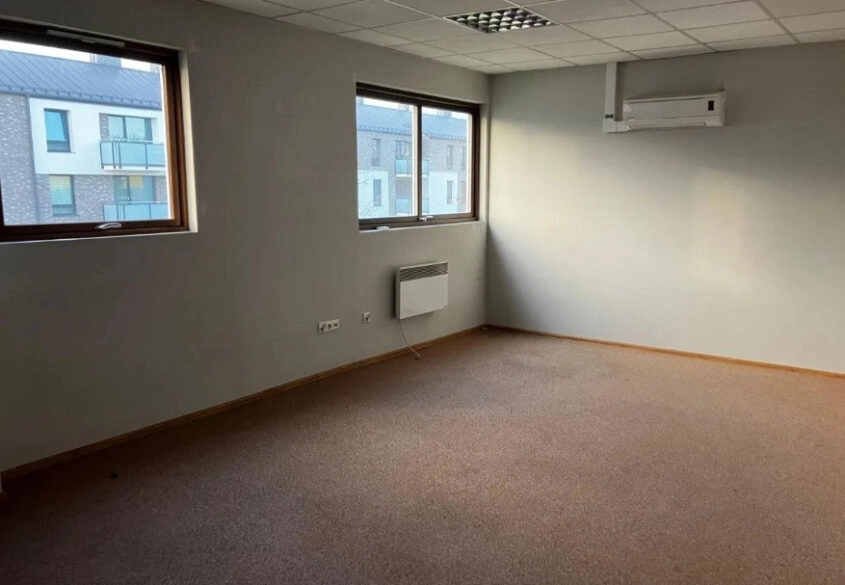 Obiekt magazynowy + biura - Gdańsk Osowa