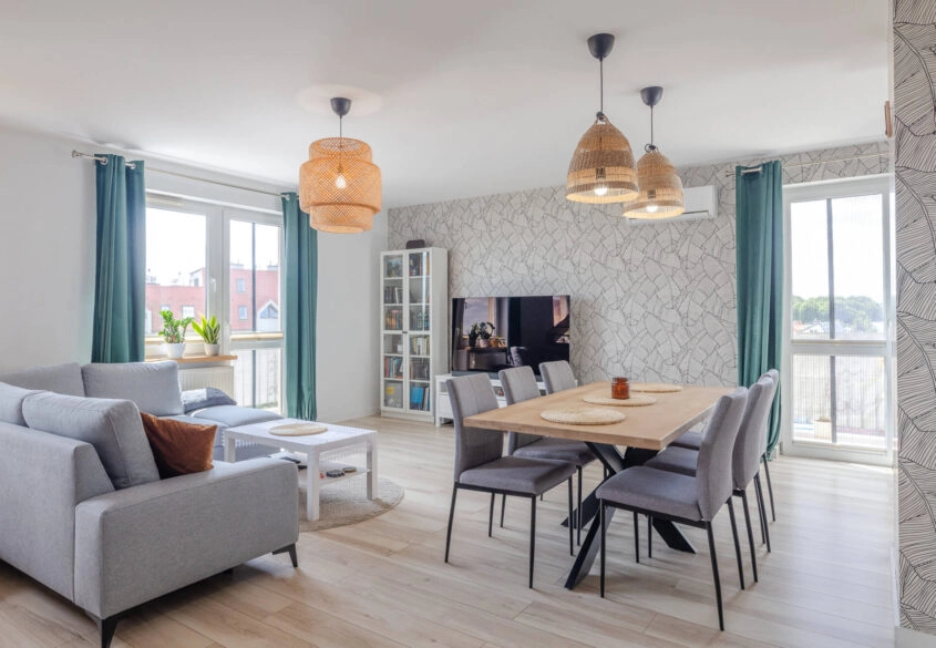 4 gotowe pokoje, 2 balkony, piwnica!