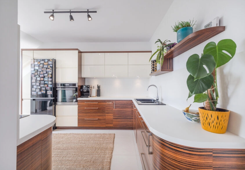 4 gotowe pokoje, 2 balkony, piwnica!