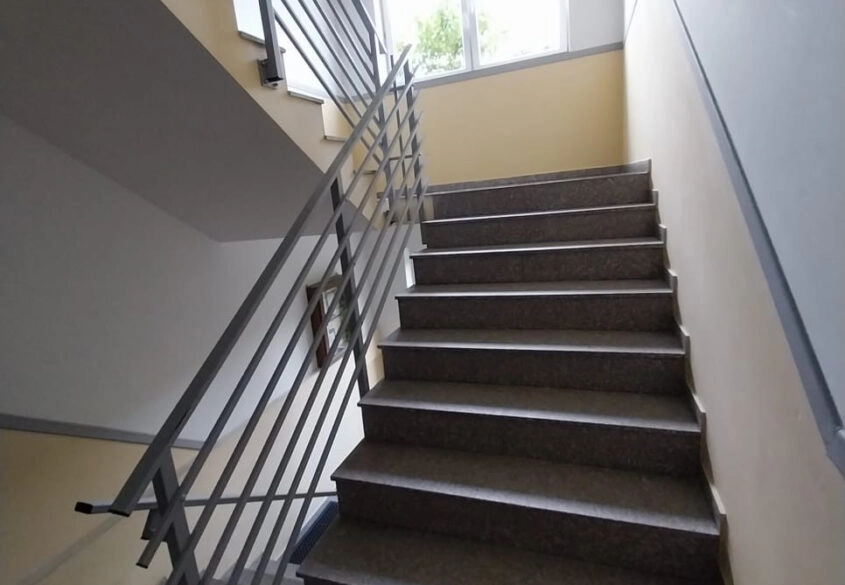 3-pokojowe, 65 m² z balkonem i miejscem w hali