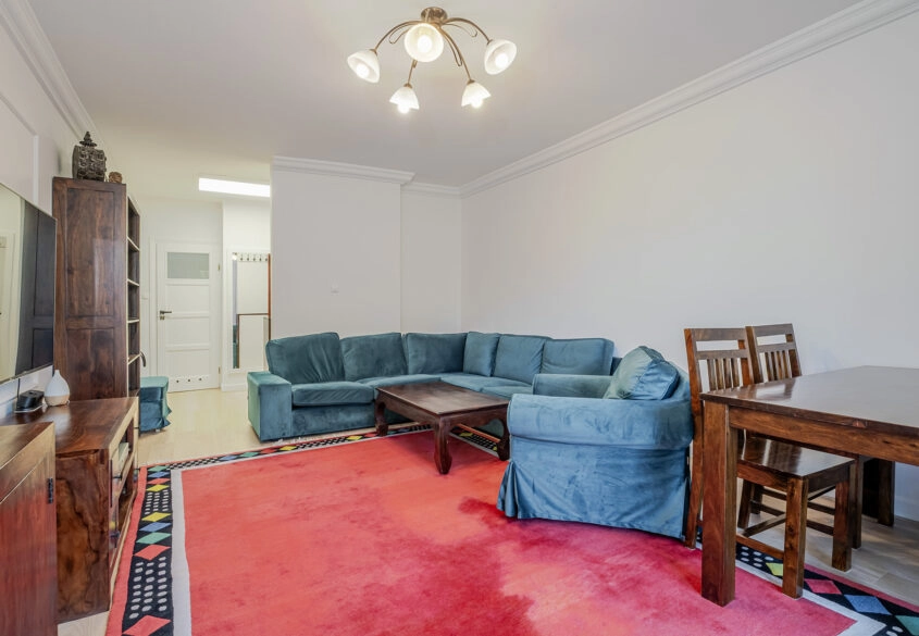 Świetnie skomunikowane 3-pokojowe mieszkanie.