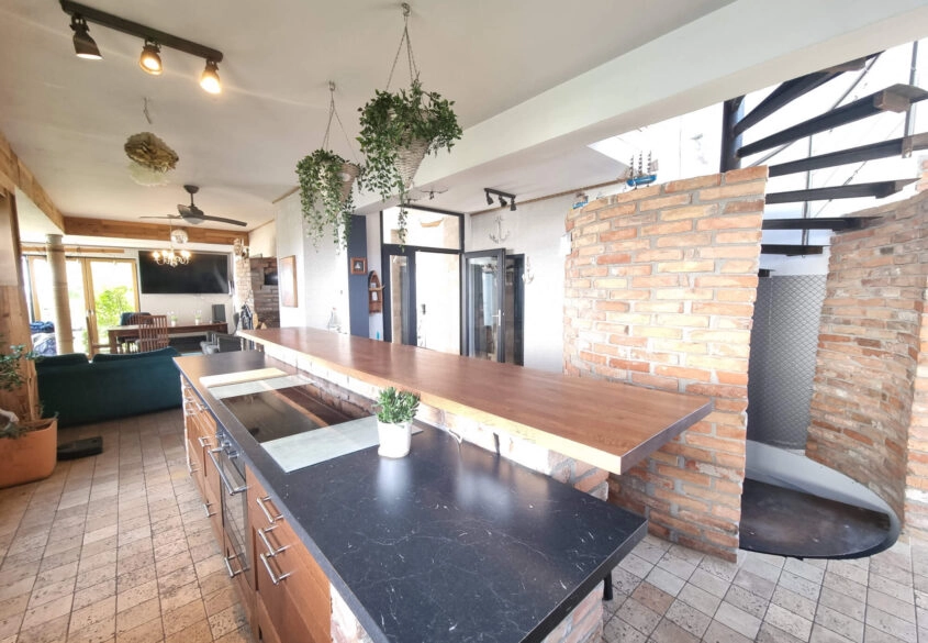 Dom z pięknym widokiem