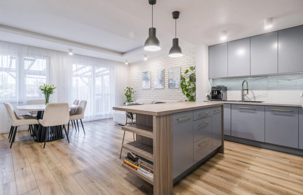 Bezczynszowy dom z ogrodem zimowym Straszyn