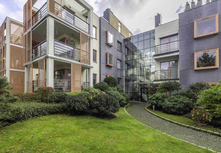 Gdynia Orłowo, ul. Miernicza, ogród, SPA