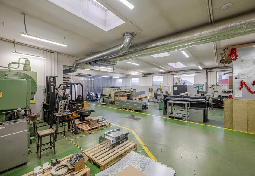 Hala tuż obok obwodnicy | 1813m2 pow. prod/mag