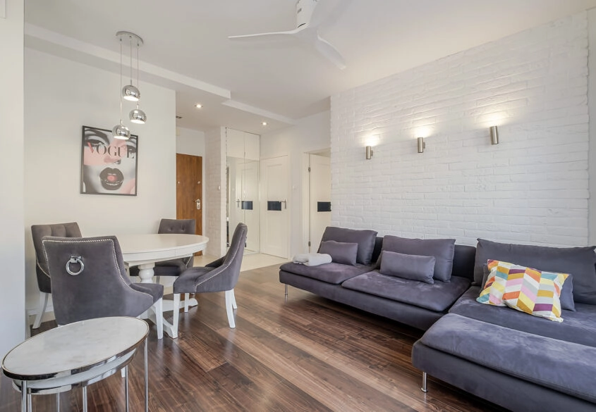 Zamknięte osiedle | balkon | 2 miejsca w hali