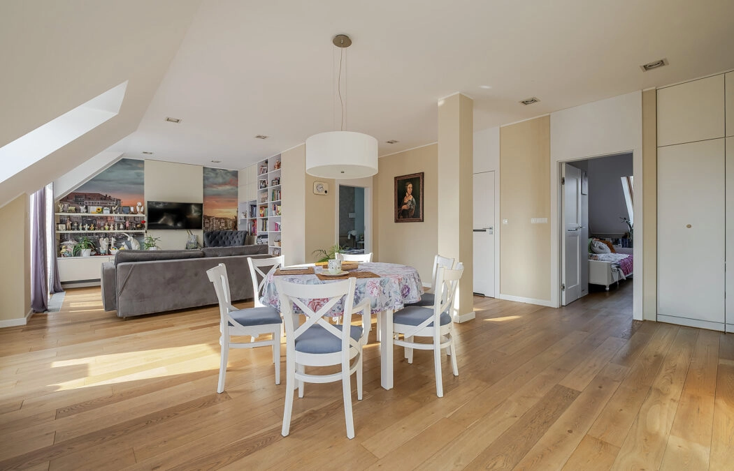 Apartament 3-pok, Redłowo, w lesie blisko Klifu