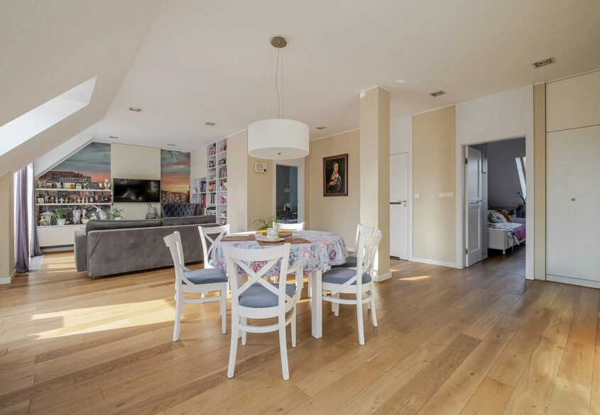 Apartament 3-pok, Redłowo, w lesie blisko Klifu