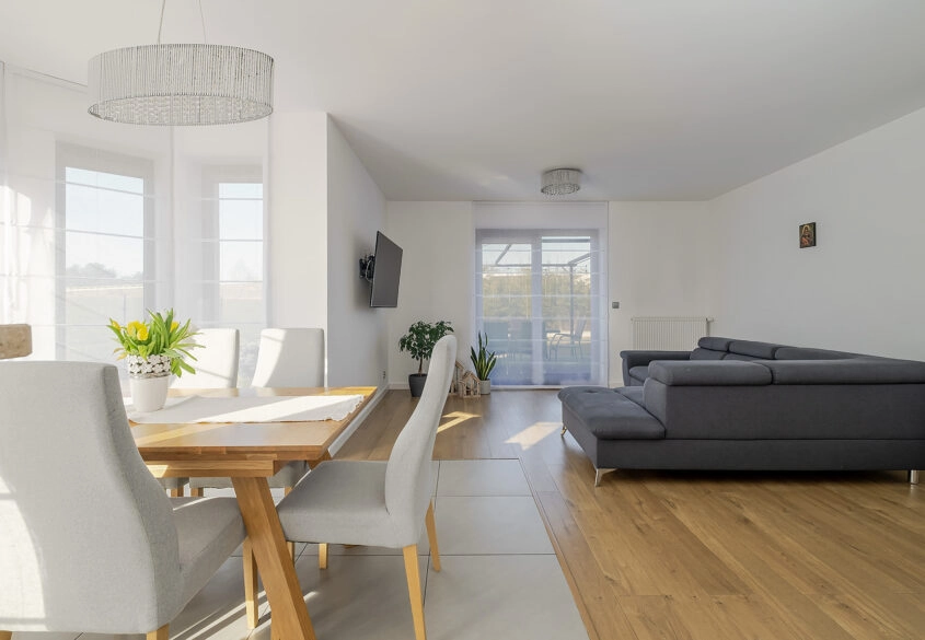 7-pokojowy dom wolnostojący na dużej działce!