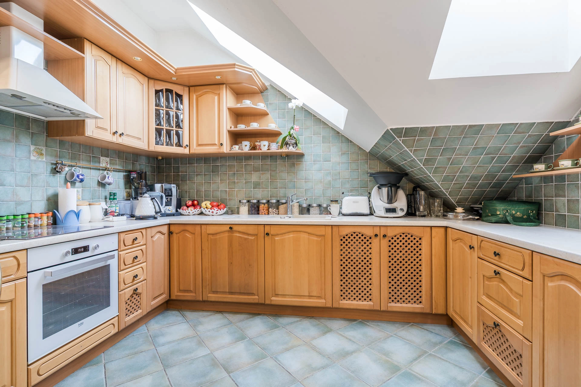 Oliwa-elegancki apartament- 3 pokoje z opcją 4