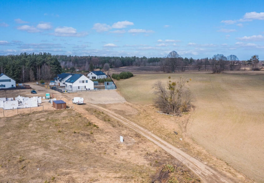 Budowlana kod MNU | Gaz prąd woda | Wyrównana