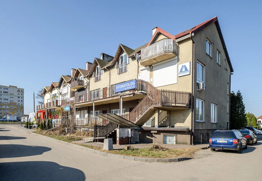 Lokal handlowo-usługowy, ok. 44m2, witryna