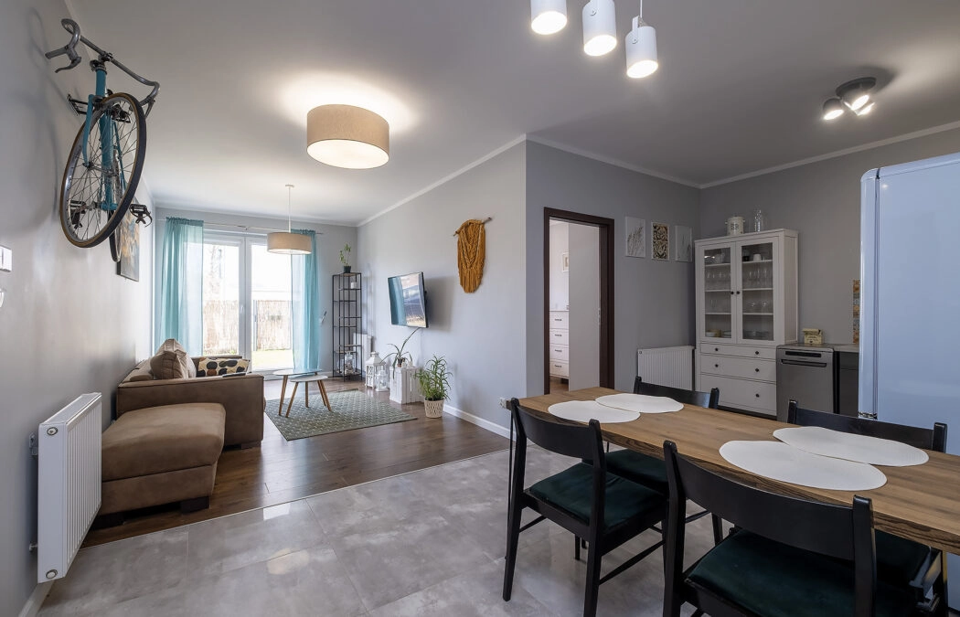 RUMIA, 2 POKOJE,  Z OGRÓDKIEM, PRZYSTAŃ RUMIA!