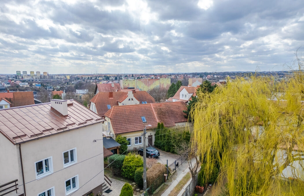 Funkcjonalny dom szeregowy- Gdańsk Siedlce