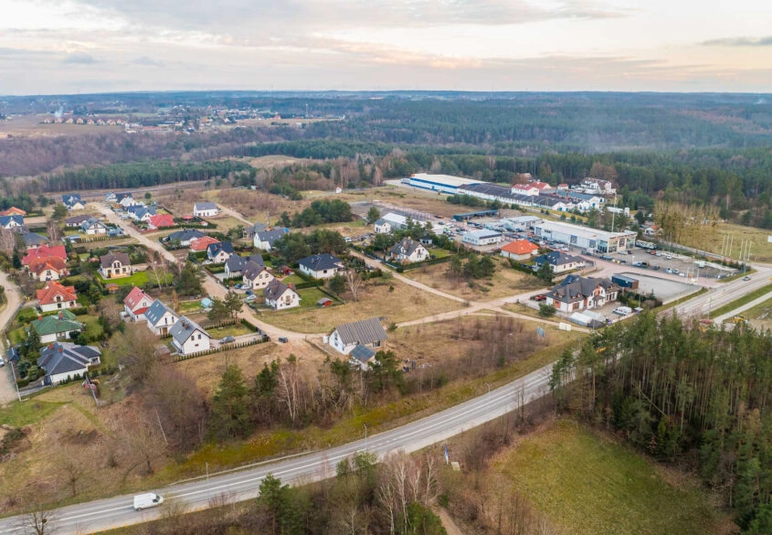 PEŁNE UZBROJENIE | 700M OD JEZIORA | PROSTOKĄTNA