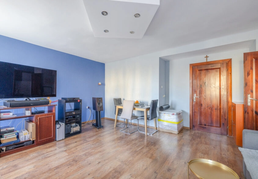 2 pokoje z ogrodem i garażem, piwnicami k. Tucholi