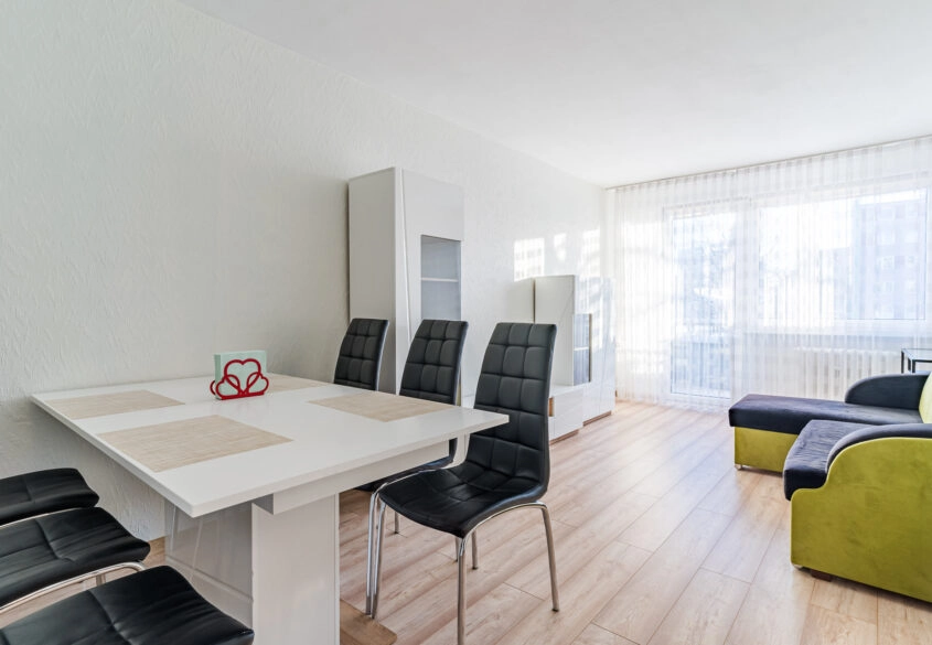 Spokojne 2 pokoje na Przymorzu-Świetna komunikacja