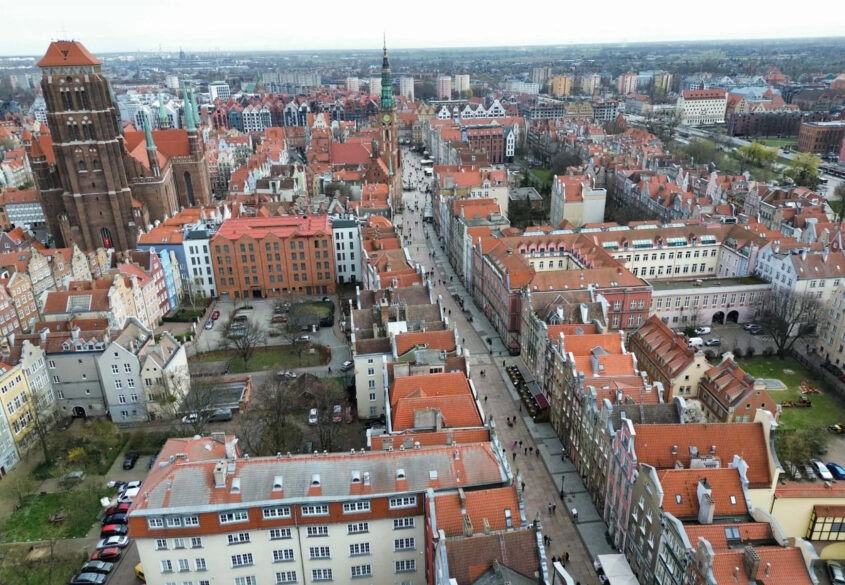 Dwa pokoje na u. Ogarnej- inwestycja