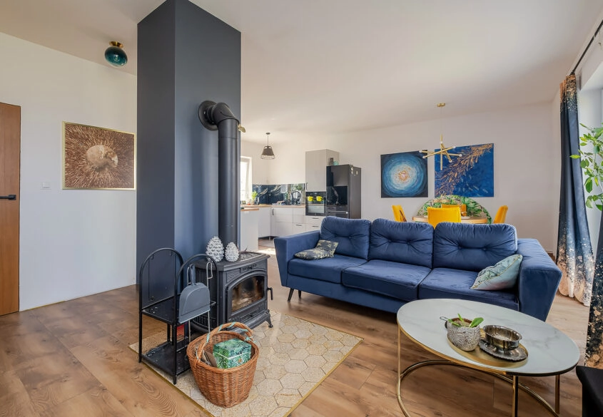 Parterowy, stworzone 2 niezależne mieszkania