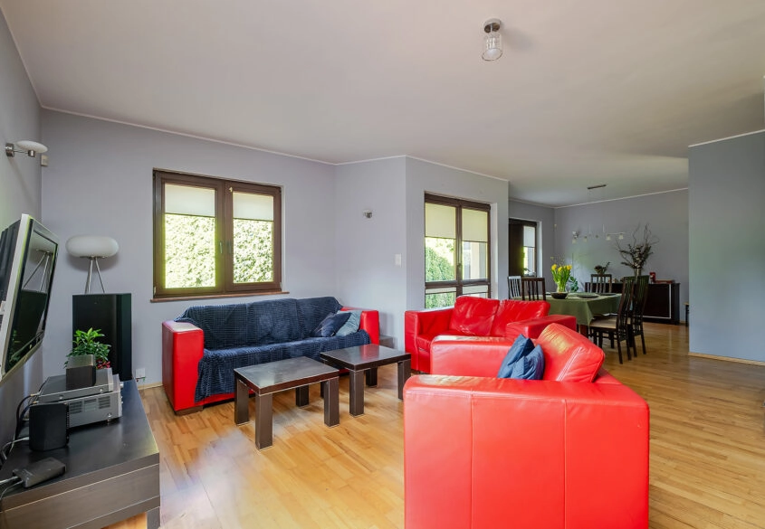 Wolnostojący Dom w świetniej lokalizacji