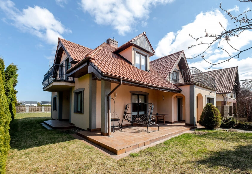 Wolnostojący Dom w świetniej lokalizacji