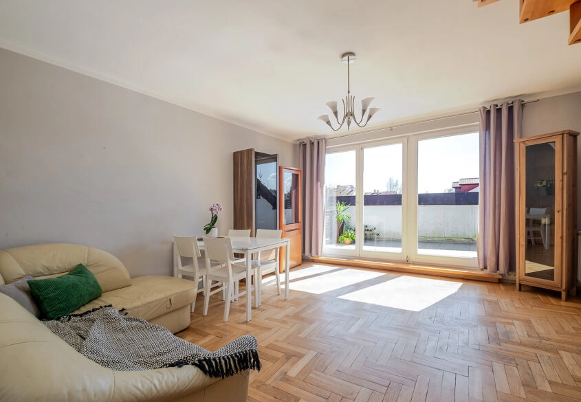 3 pokoje,dwupoziomowe z dużym tarasem Gdynia