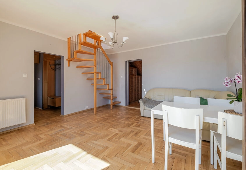 3 pokoje,dwupoziomowe z dużym tarasem Gdynia