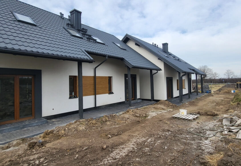 Bliźniak, ogród 85m2, odbiór do  31 sierpnia 26