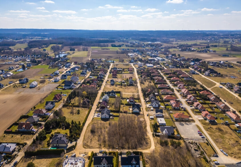 ATRAKCYJNA DZIAŁKA BUDOWLANA W PRZYJAŹNI