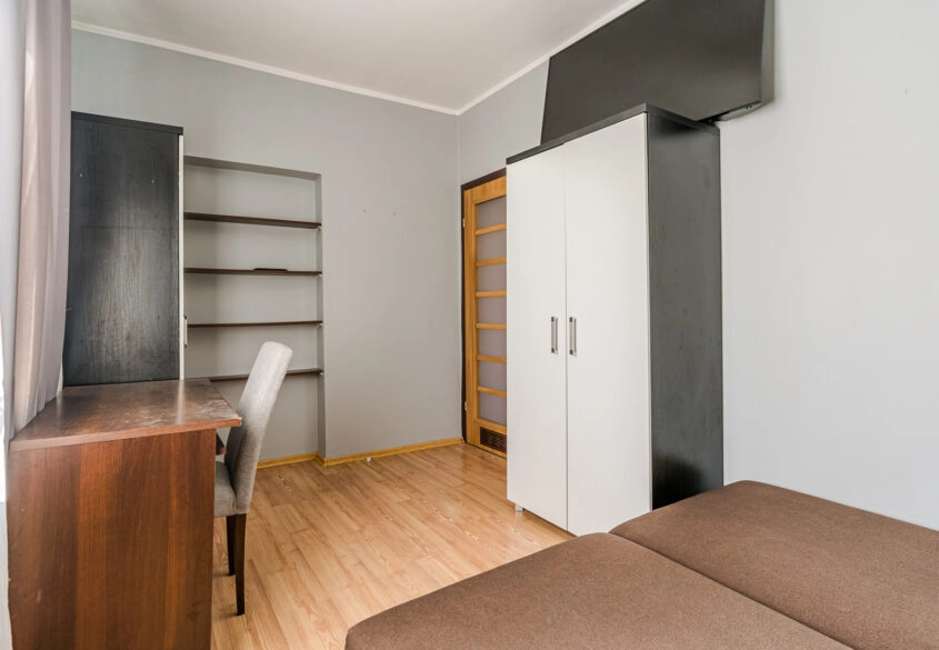 Nieruchomość inwestycyjna- pokoje dla studentów