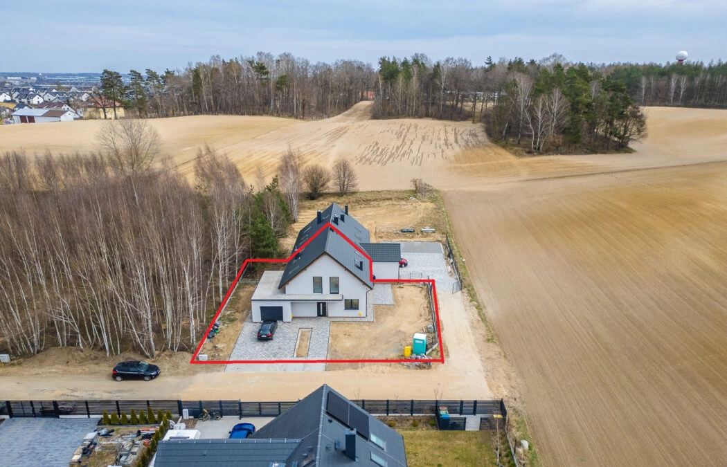 Dom w Leźnie! Kameralna i spokojna okolica!