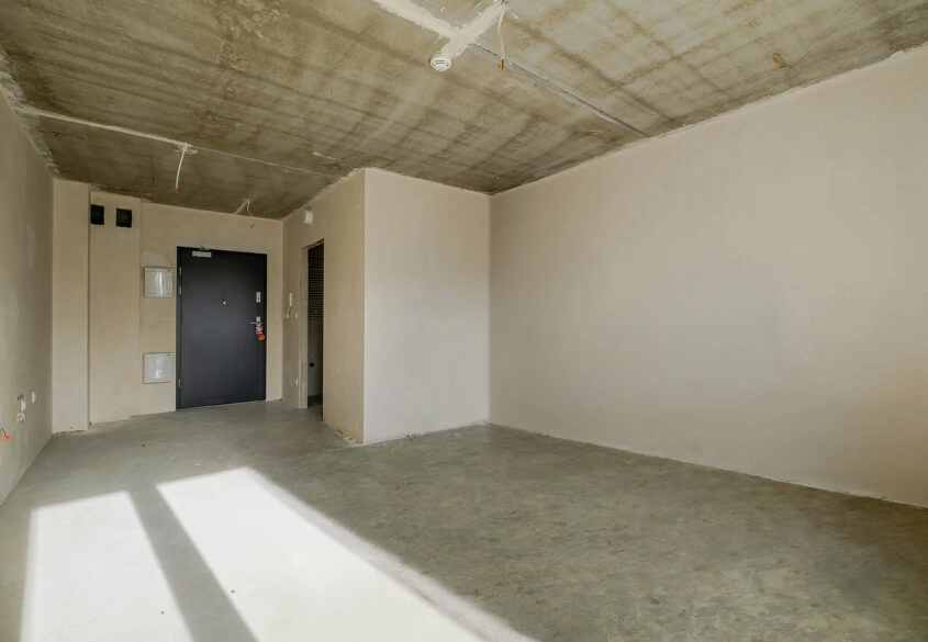 Kawalerka na parterze z ogródkiem i widok na rzekę