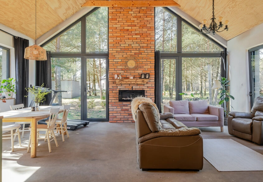 Dom stodoła na dużej działce