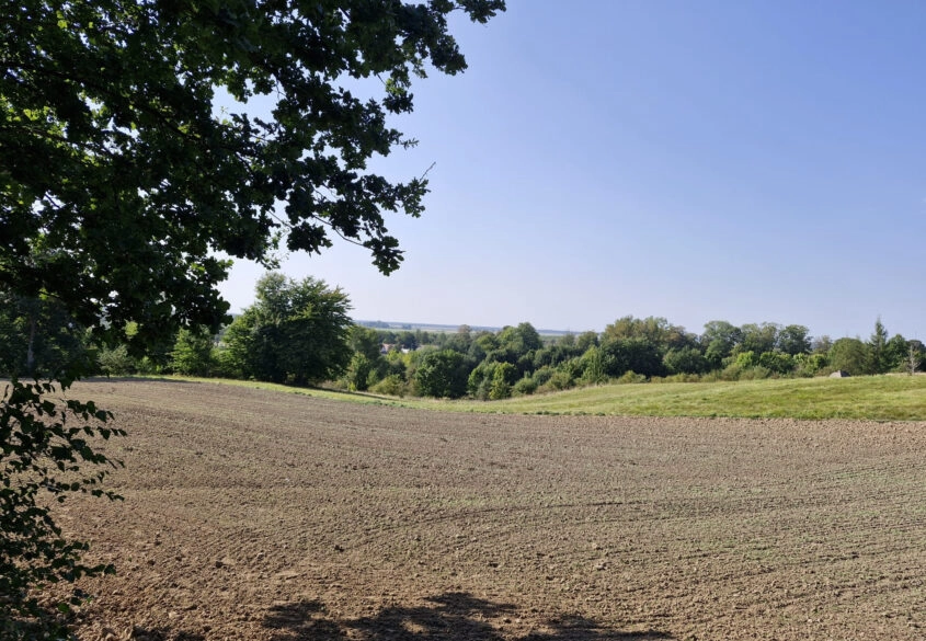 Malowniczo położna działka w Wicku