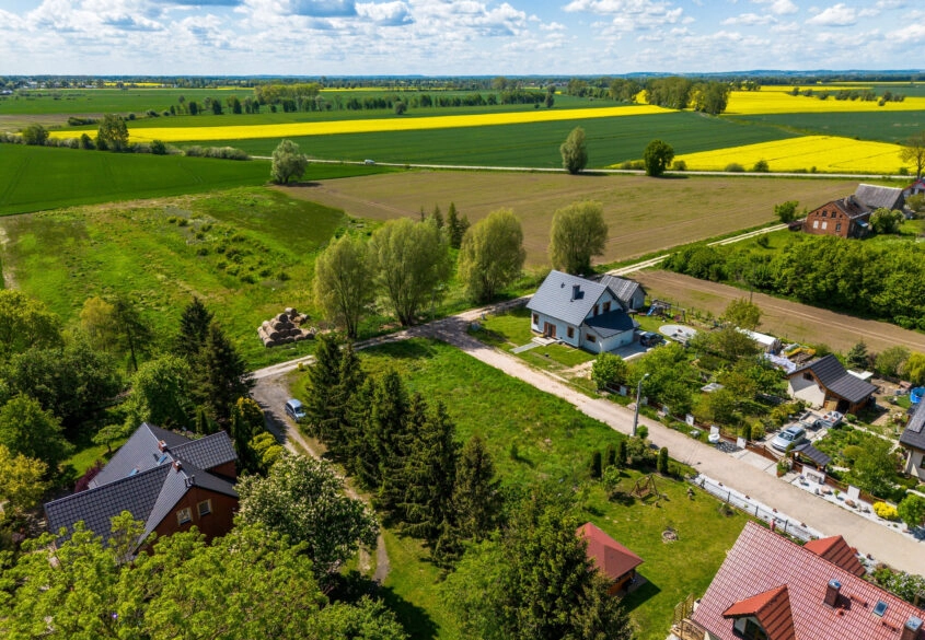 Działka budowlana 30 min od Gdańska - Cedry Wlk.