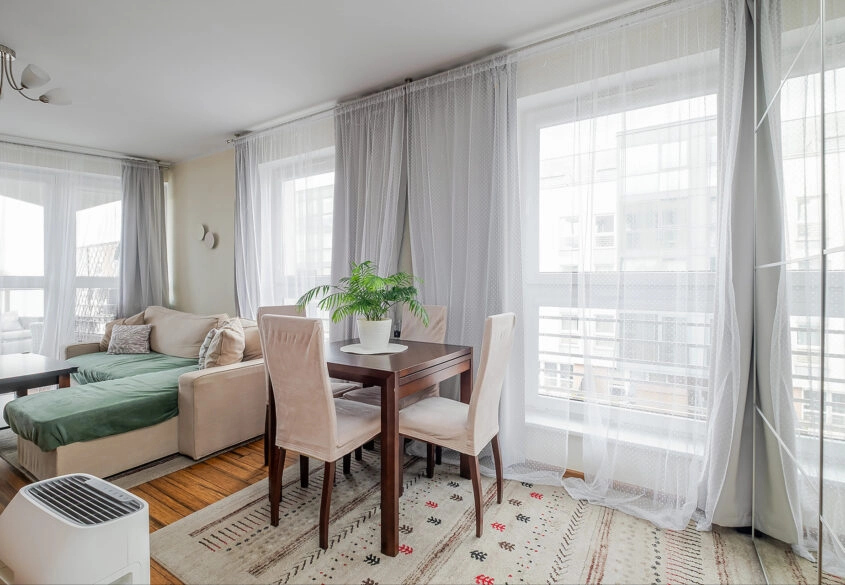 Przytulne 2 pokoje z balkonem i zachodami słońca