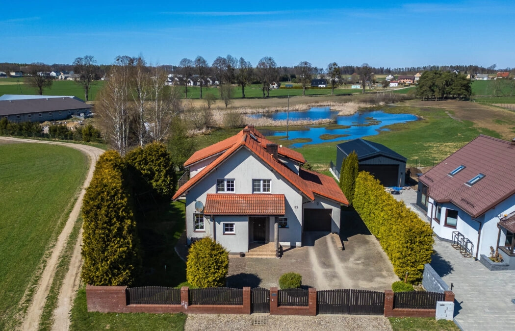 Dom wolnostojący na dużej działce 1258m2