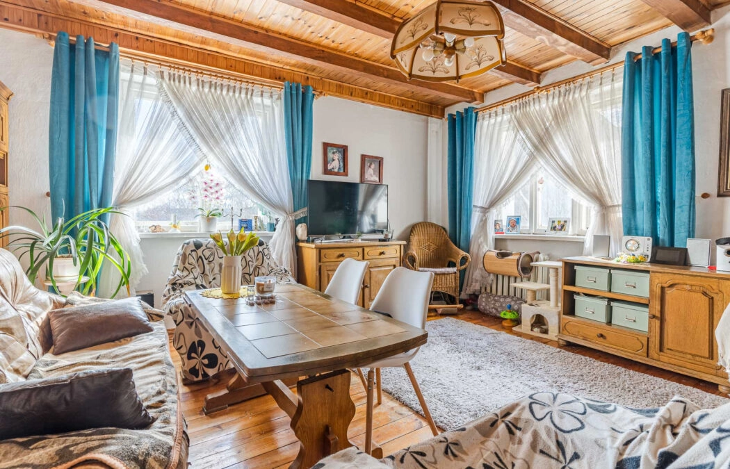 Dwupoziomowe mieszkanie, duży balkon z widokiem!