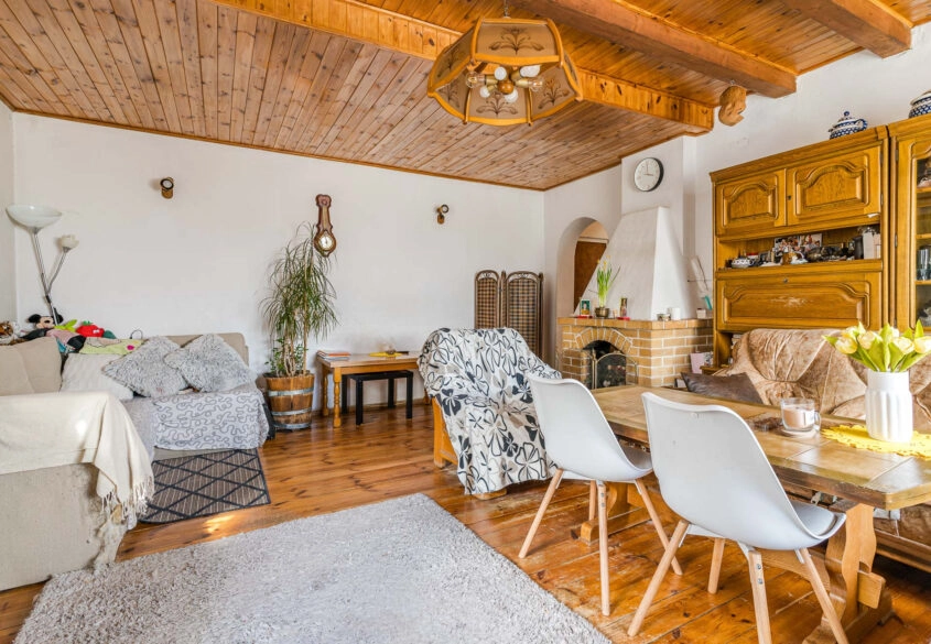 Dwupoziomowe mieszkanie, duży balkon z widokiem!