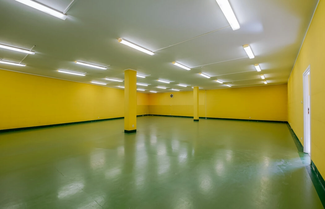 Magazyn 240 m2 z zapleczem Gdańsk Osowa