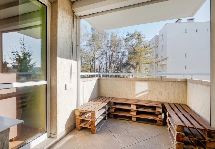 Duże- 4 pok, blisko park, plaża; m. post. w hali