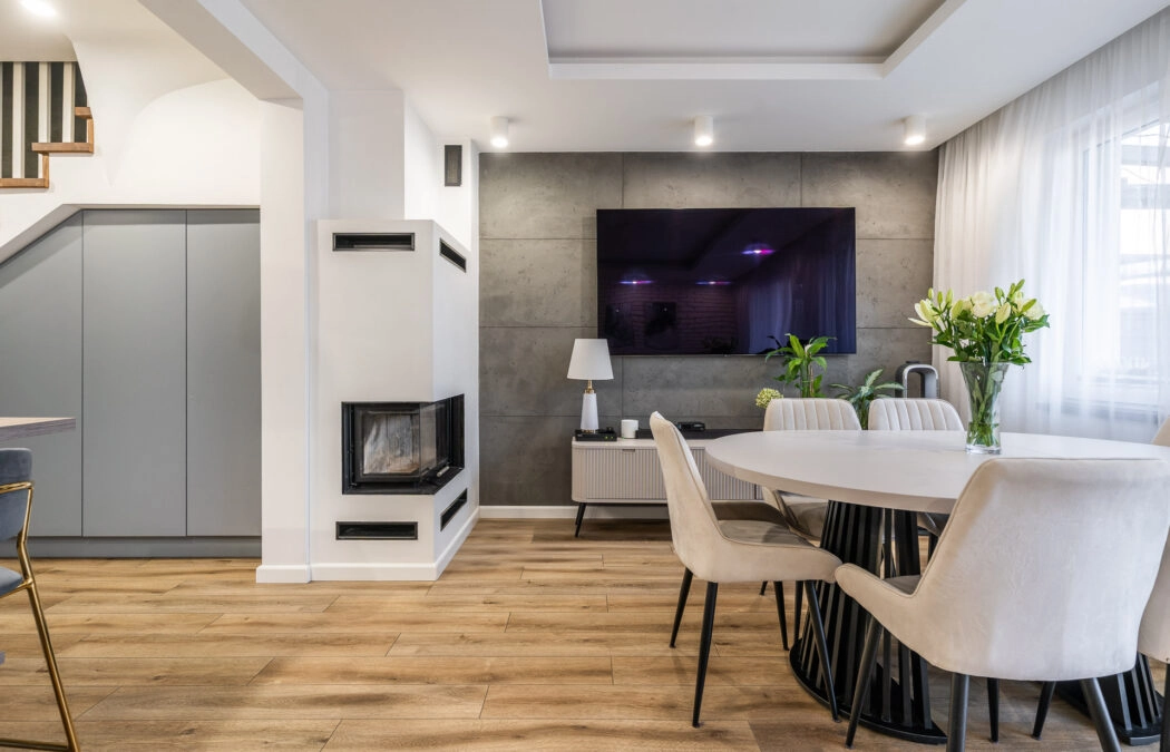 Bezczynszowy dom z ogrodem zimowym Straszyn