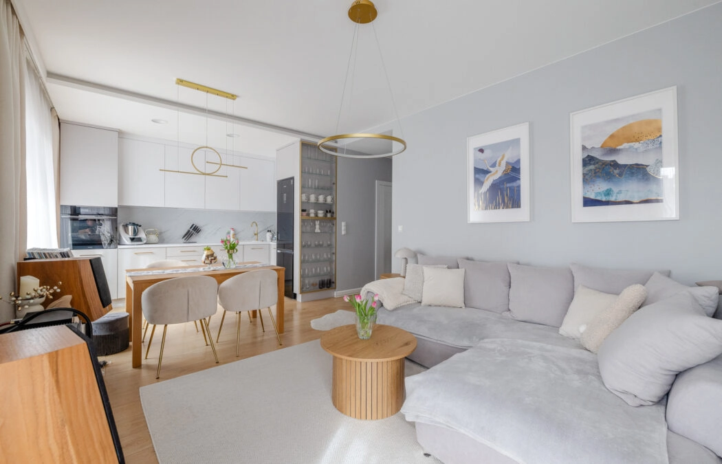 3 pok. z ogrodem- parter - sąsiaduje z lasem