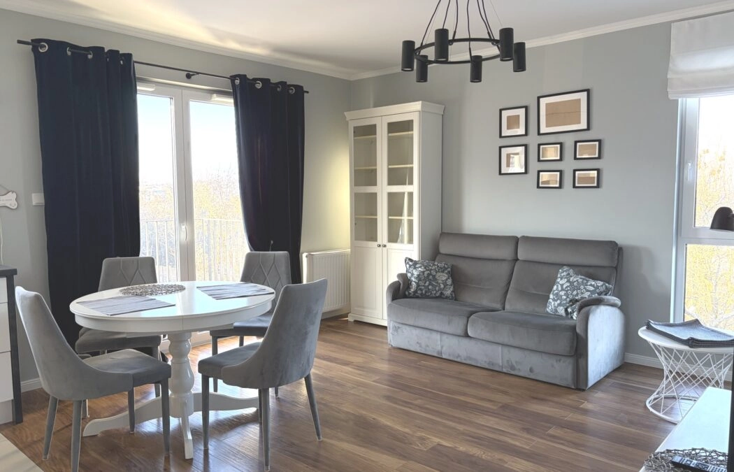 W pełni urządzone z piwnicą i miejscem postojowym